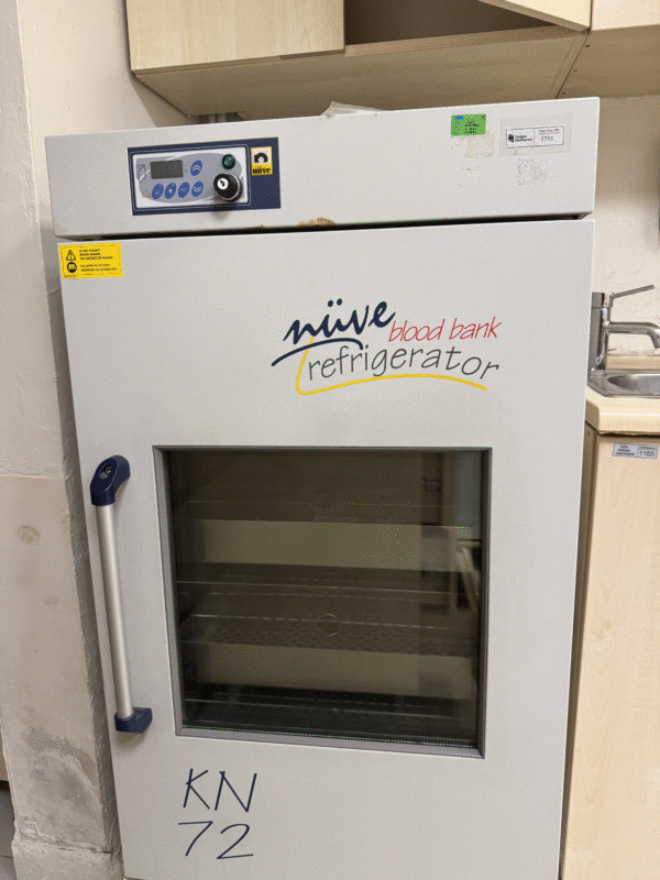 Kan saklama dolabı Nuve KN-72